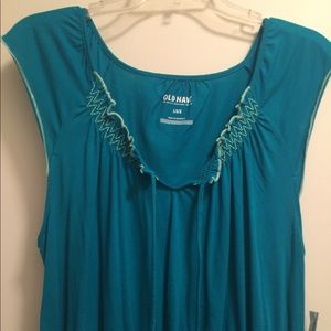 New green Old Navy dress.